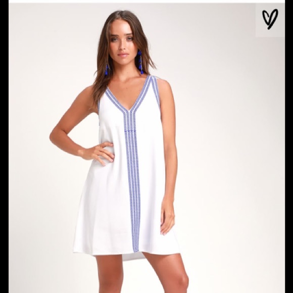 Lulus Dresses & Skirts - Lulus White Embroidered Sleeveless Shift Dress